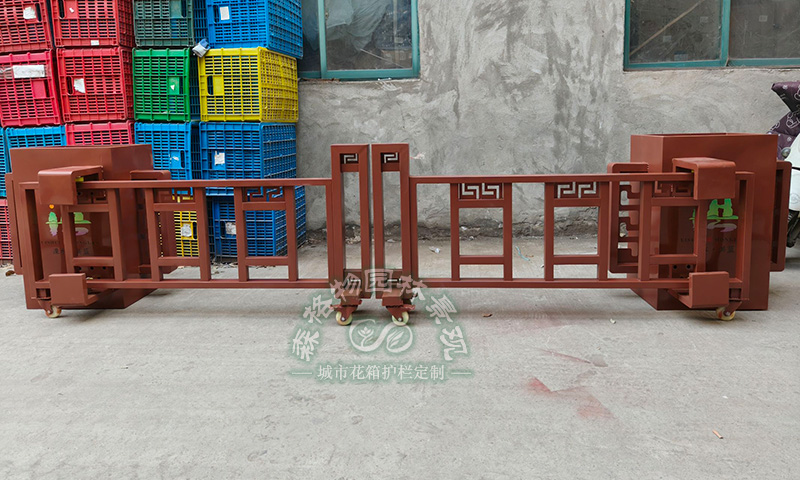 可移动伸缩花箱护栏厂家直供适用场景：覆盖广，一站式满足需求