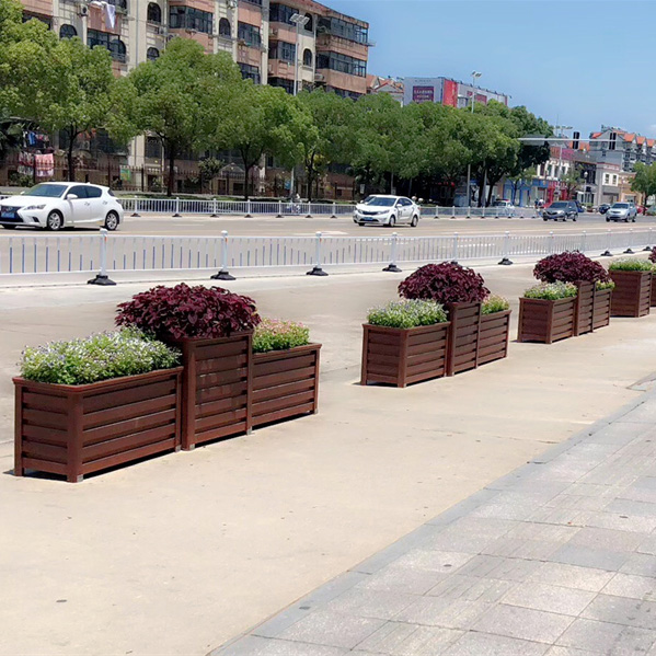 信阳红橡木纹条形框道路花箱