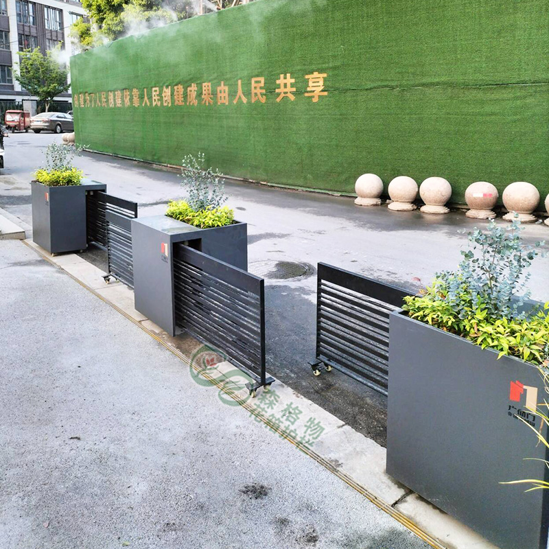 实现人车分流的可伸缩花箱护栏隔断