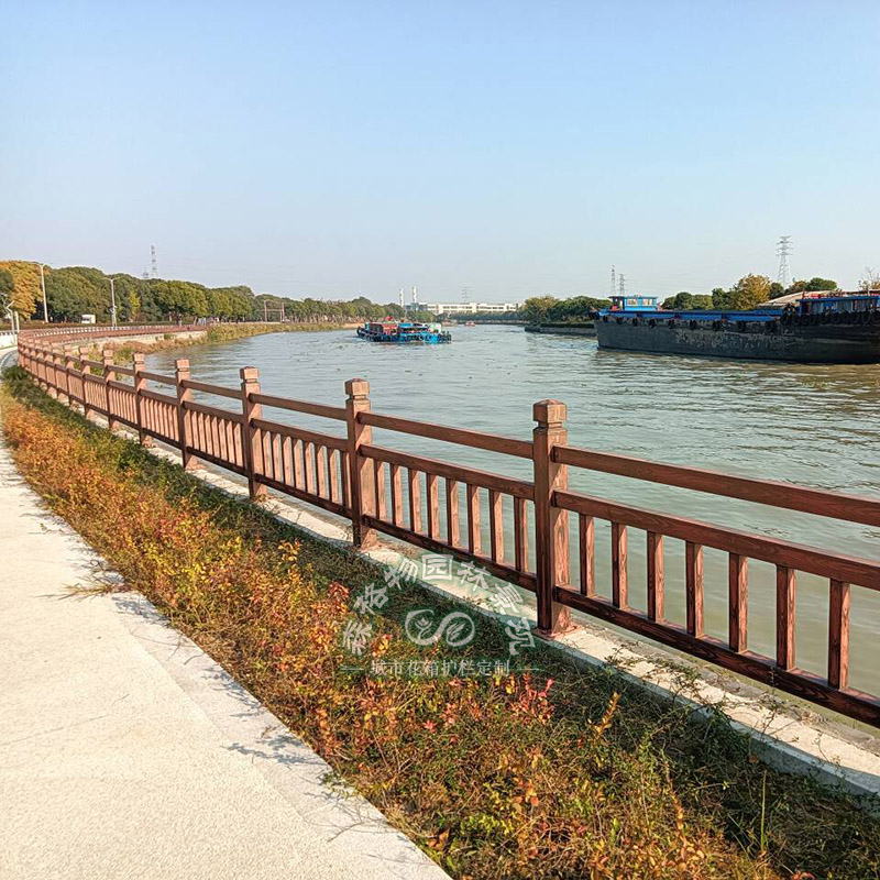 山东铝合金仿木纹河道护栏