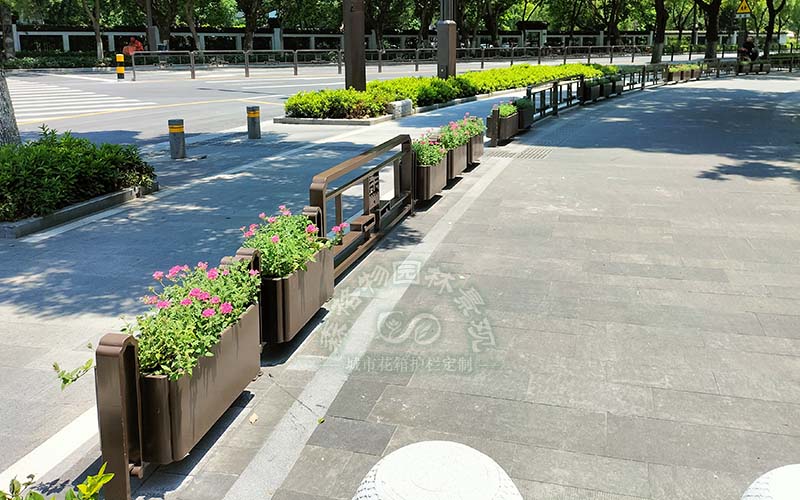 文旅景区景观花箱护栏，森格物款式尺寸均可个性化定制