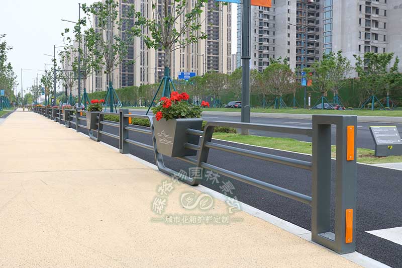 机非隔离花箱护栏|森格物市政道路绿化护栏花箱一站式生产 机非隔离花箱护栏|森格物市政道路绿化护栏花箱一站式生产